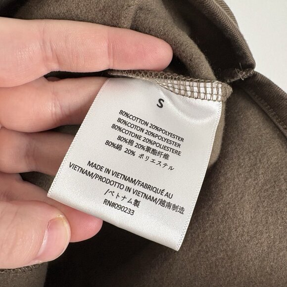 Fear Of God Essentials Women S Brown Wood Fleece Logo 80s High Rise Sweat Shorts - Picture 10 of 11